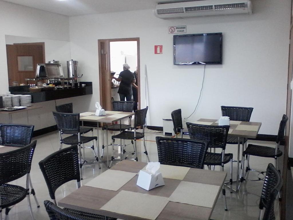 卡杜皇宫酒店 Rondonópolis 外观 照片